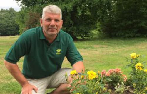 Bob Dulieu Garden Maintenance Services in Horsham